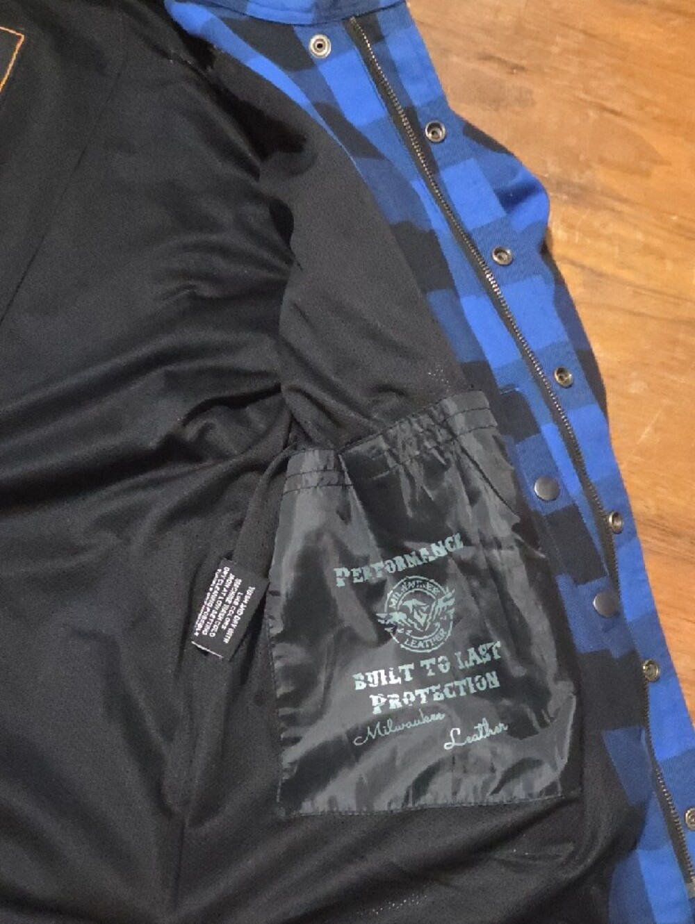 Milwaukee Riding Jacket With Insert Pockets - Picture 8 of 11